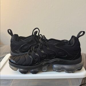 Nike Black Athletic Shoes